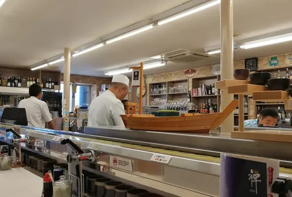 あじわい回転寿司 禅
