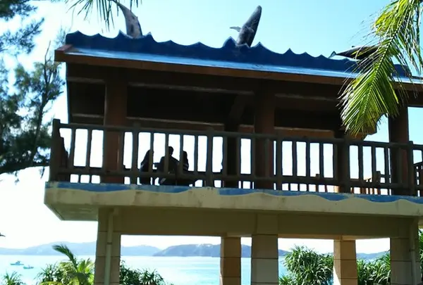 渡嘉志久ビーチ