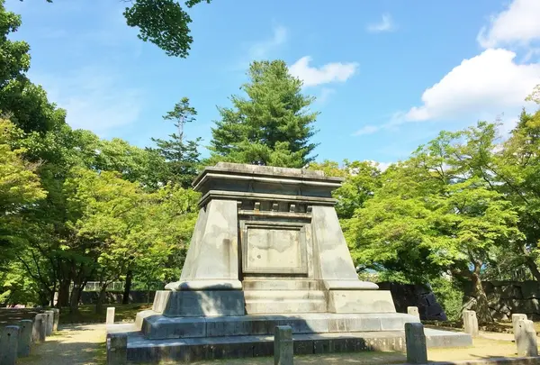 盛岡城跡公園 (岩手公園)