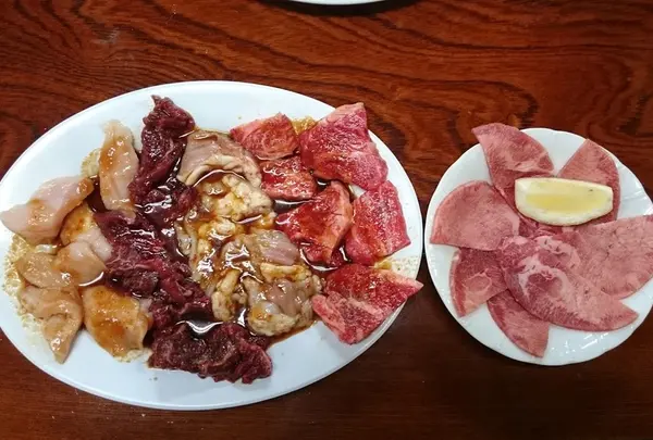 焼肉あばらや