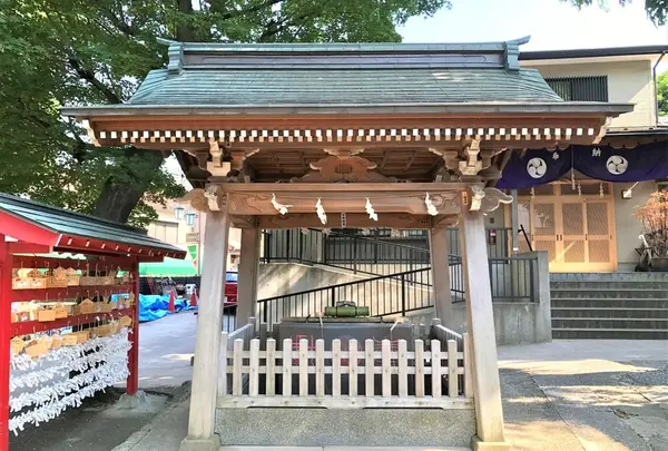 瀧野川八幡神社