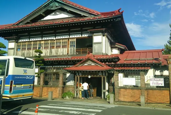 太宰治記念館「斜陽館」