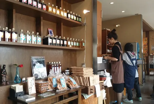 阿左美冷蔵寶登山道店
