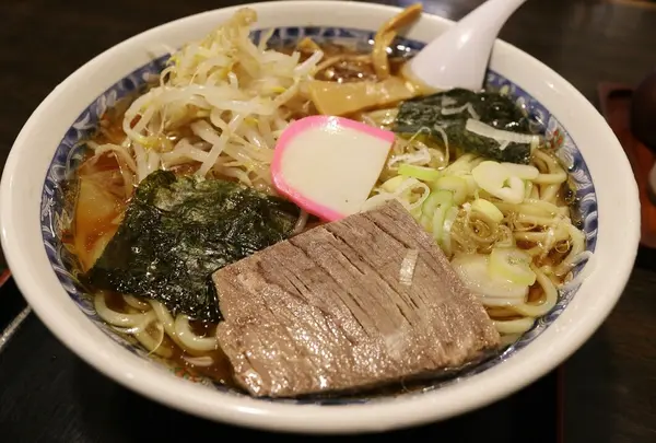 栄屋本店