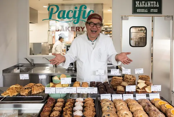 Pacific BAKERY