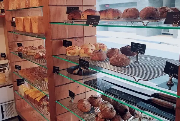 BLEAVER BREAD（ビーバーブレッド）