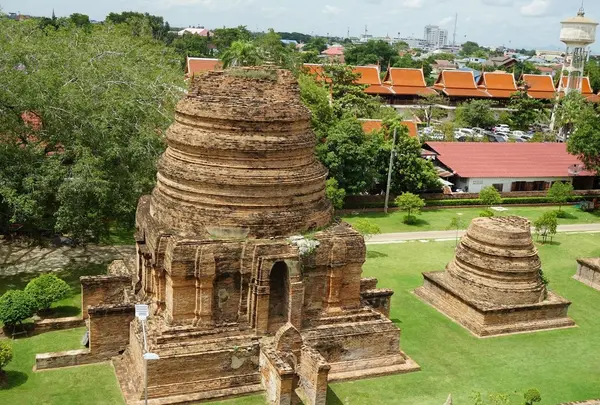 ワット ヤイ・チャイ・モンコン