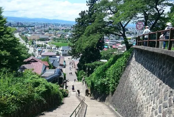 飯盛山