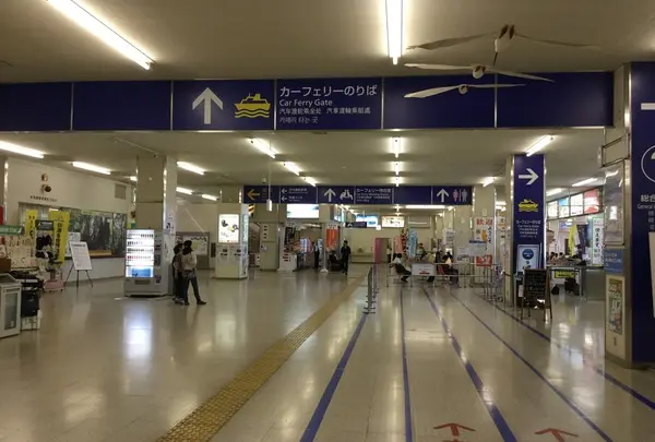 佐渡汽船 新潟港ターミナル