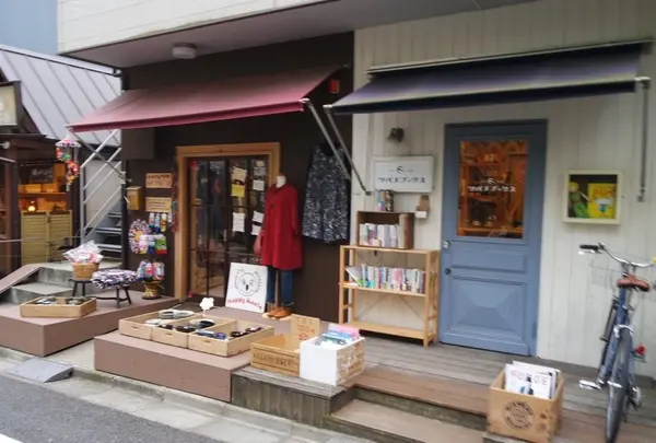 ツバメブックス