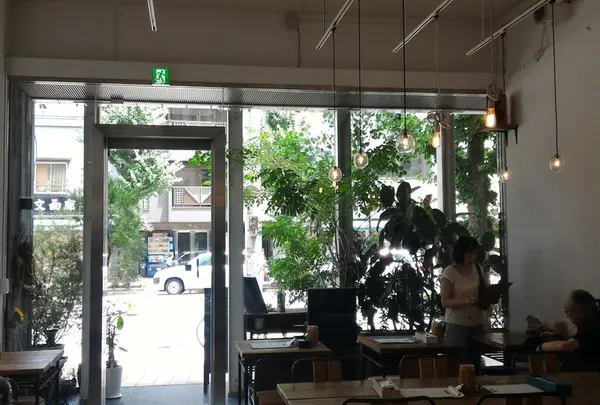 エスデミックカフェ