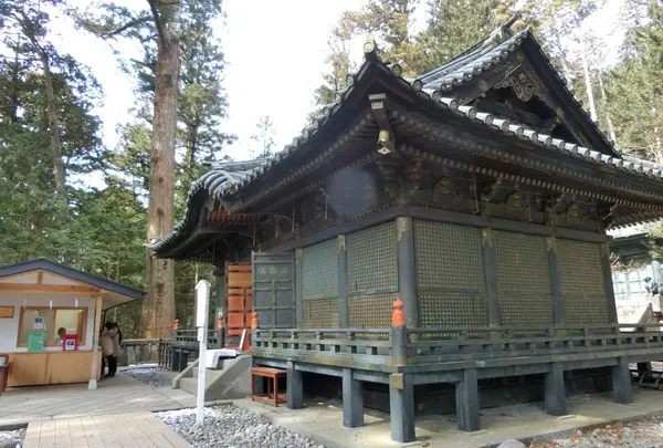 奥宮拝殿