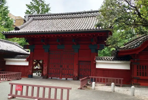 東京大学 赤門