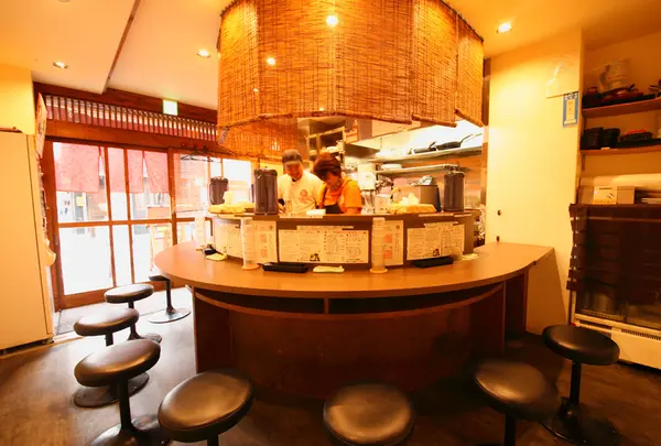 カレーとお肉のびすとろ ジェイズカレー 北千住店