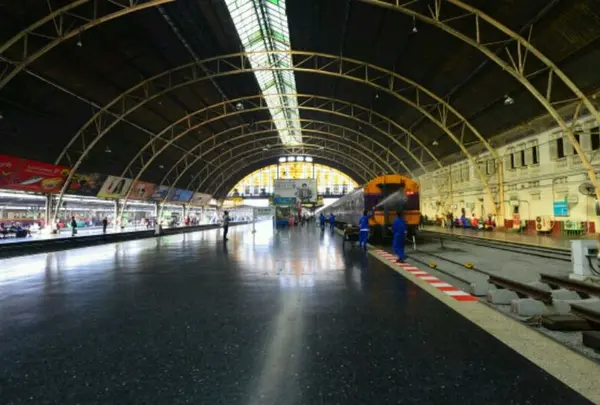 フアランポーン駅(クルンテープ駅)