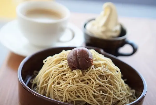 里の菓茶房 恵那峡店