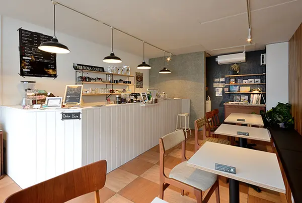 【宮崎駅徒歩圏内】Rosa Coffee
