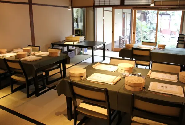 寧楽菓子司 中西与三郎