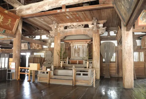 豊国神社（千畳閣）