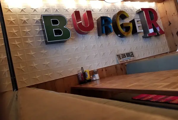 THE GREAT BURGER