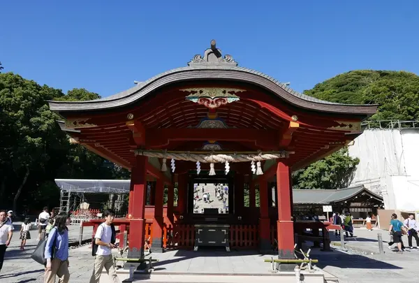 鶴岡八幡宮