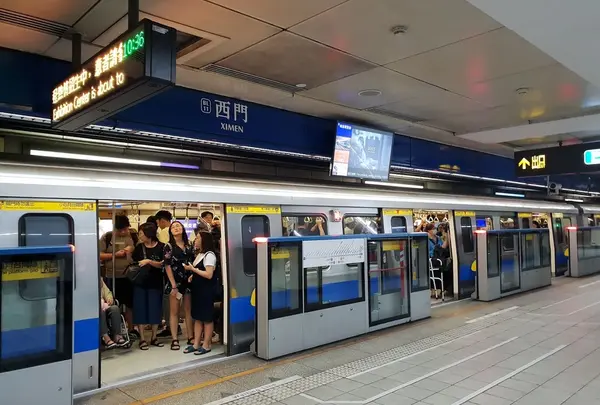 西門駅
