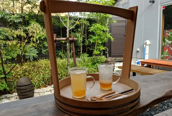 足湯喫茶椿や