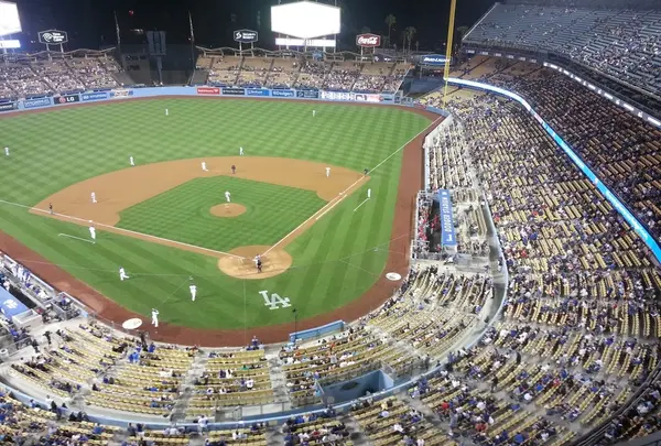 ドジャー・スタジアム