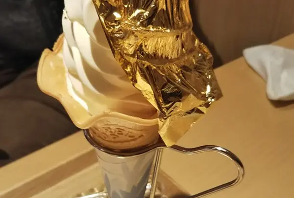 （株）箔一 はくいちカフェ