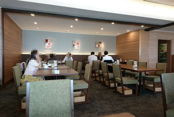 カフェレストラン オリビエ