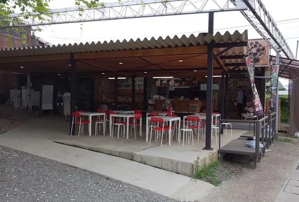 桃と葡萄の専門店 理想園