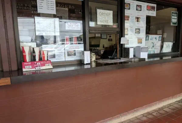 W & M Bar B-Q Burger