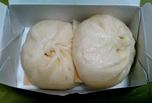 551蓬莱 難波駅店