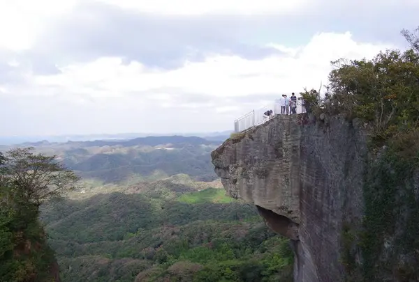 鋸山