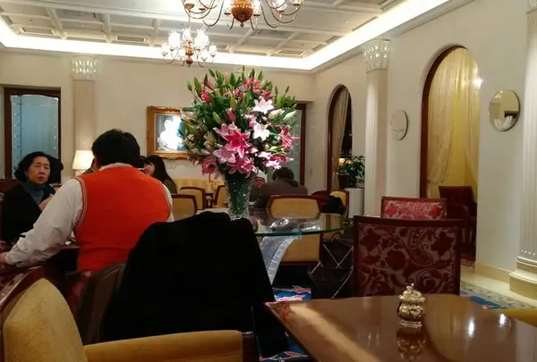 ロイヤルクリスタル・カフェ