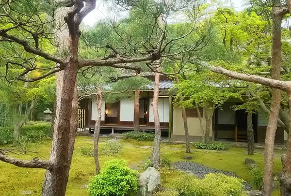 国指定重要文化財「一条恵観山荘」