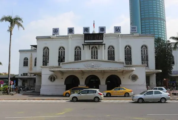 台南駅