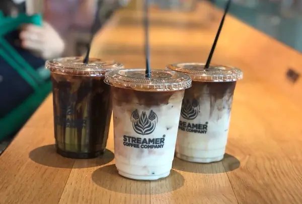 ストリーマーエスプレッソ外苑前