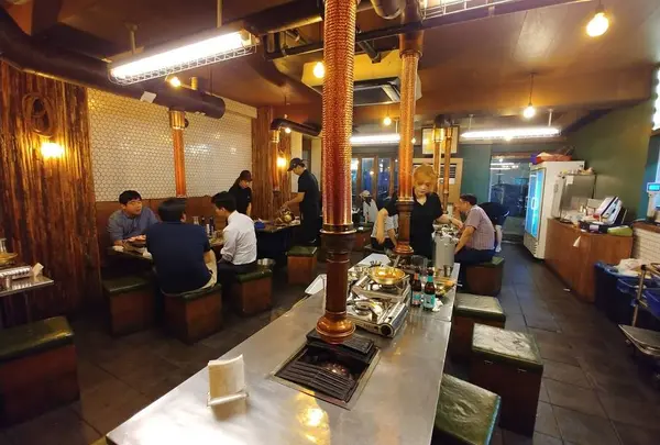 【1日目】クムテジ食堂 (금돼지식당)