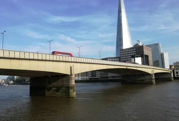 London Bridge