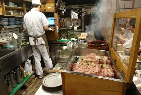 伊勢廣 京橋本店