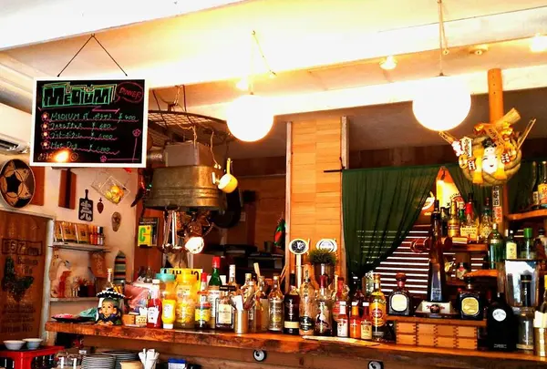 Cafe＆Bar MEDIUM (ミディアム) 清澄白河