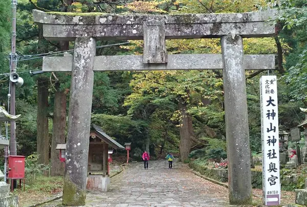 石畳の参道の写真・動画_image_459099