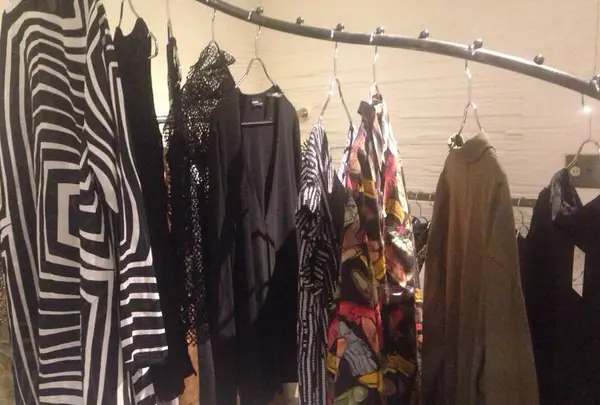突撃洋服店 神戸店