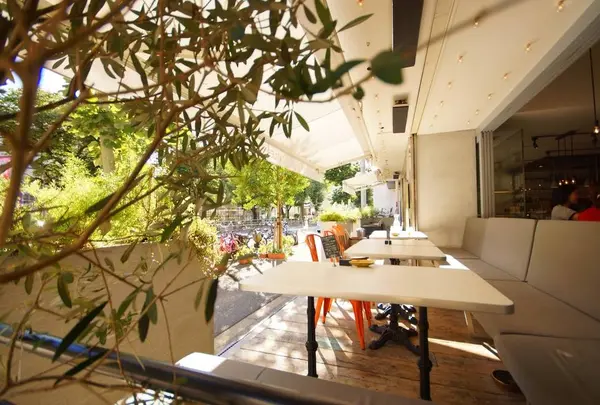 TABLES Coffee Bakery & Diner｜タブレス コーヒーベーカリー＆ダイナー