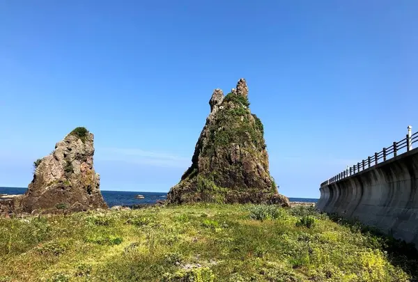 トトロ岩