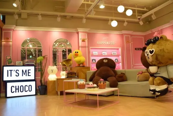 LINE FRIENDS Store Myeong-dong 라인프렌즈 롯데백화점 영플라자 명동점