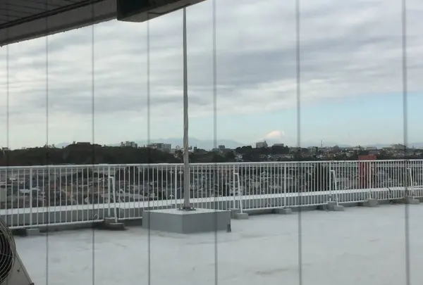 華飾市場