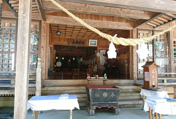 霧島岑神社
