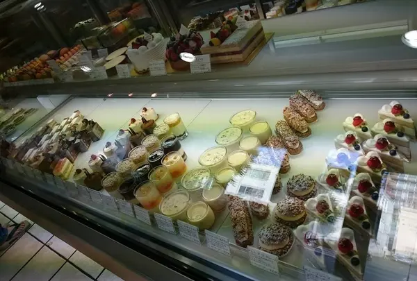 パティスリーシイヤ （Pâtisserie SHÏÏYA）